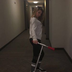 Meet your Posher, Tori